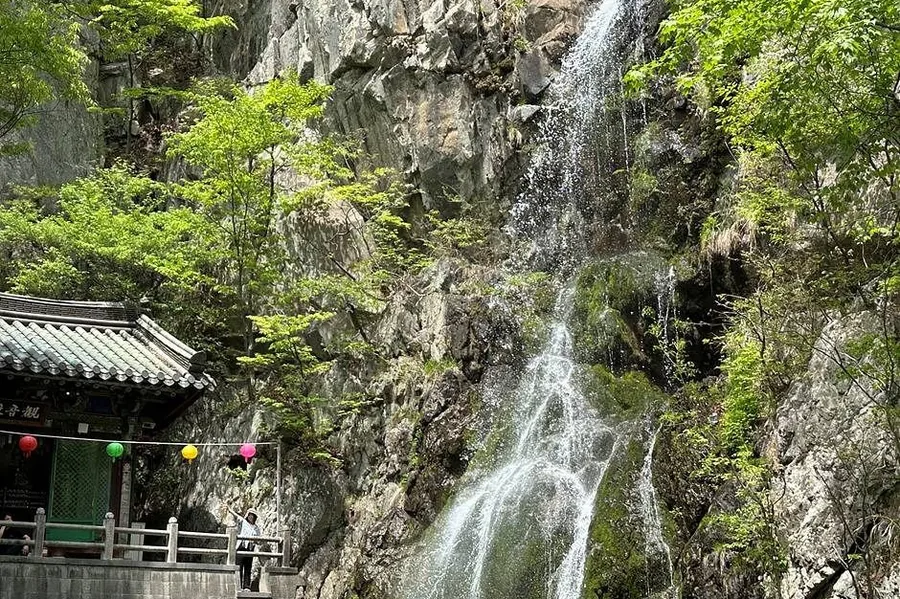 홍룡폭포. 천성산에서 가장 이름난 볼거리다 ⓒ한국관광공사 TourAPI