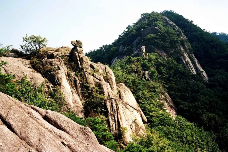 대둔산 암릉 능선 전망