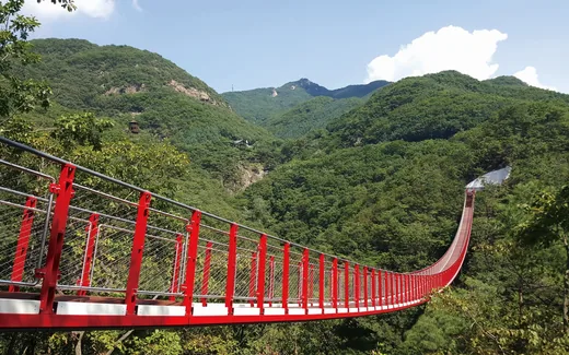 감악산